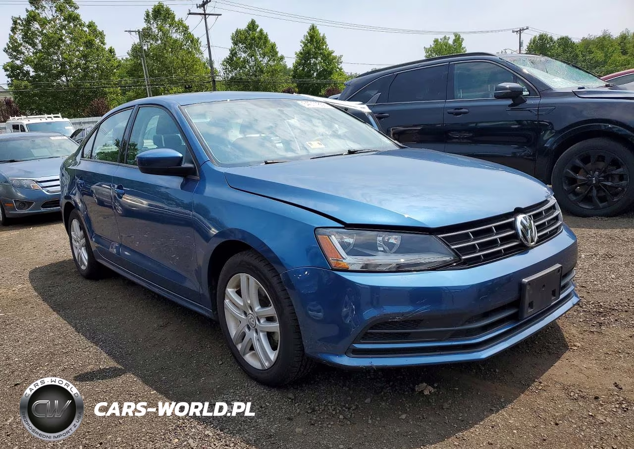 2018 Volkswagen Jetta S VIN:3VW2B7AJ7JM246851 - 4