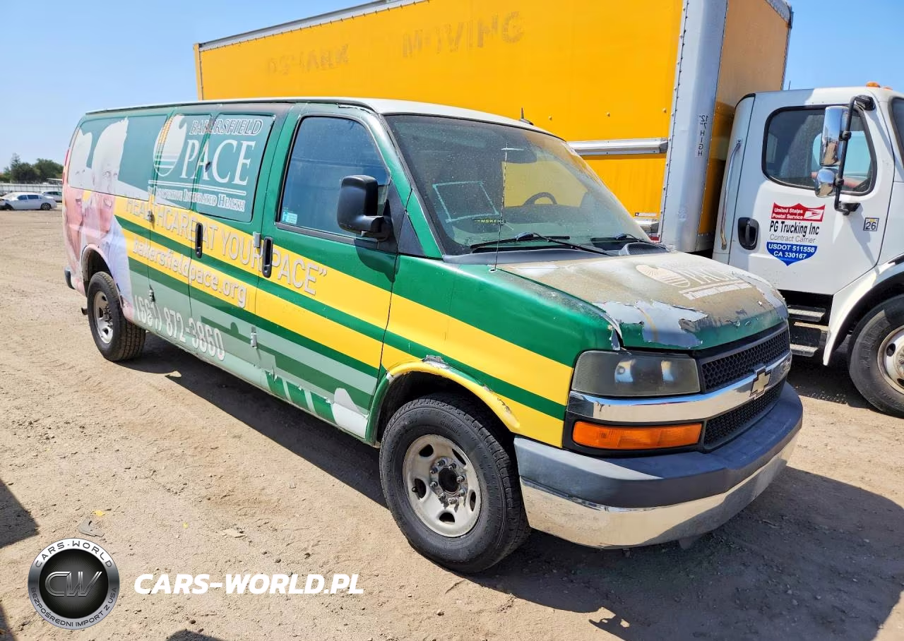2011 Chevrolet Express G3500 Lt VIN:1GAZG1FG4B1110570 - 4