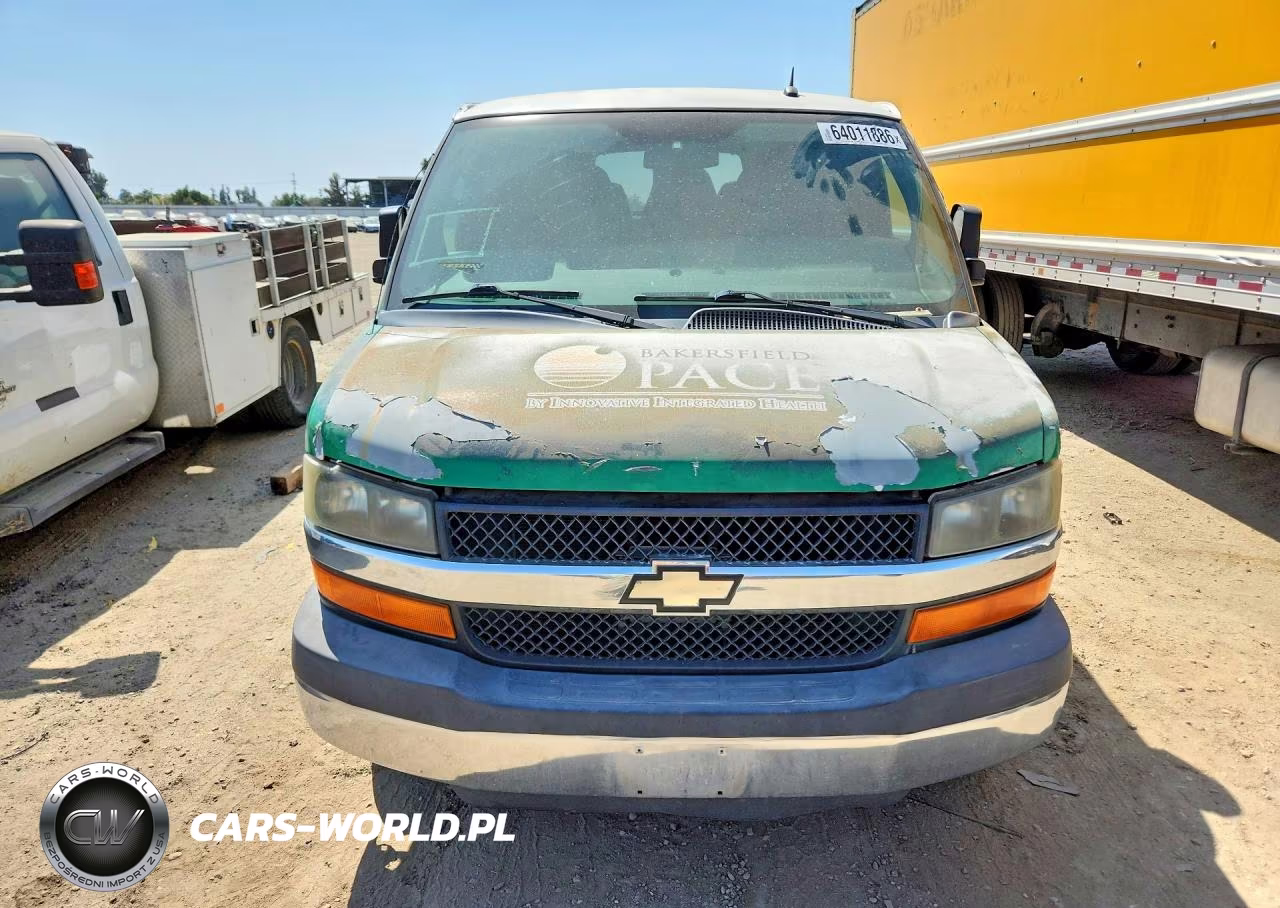 2011 Chevrolet Express G3500 Lt VIN:1GAZG1FG4B1110570 - 5