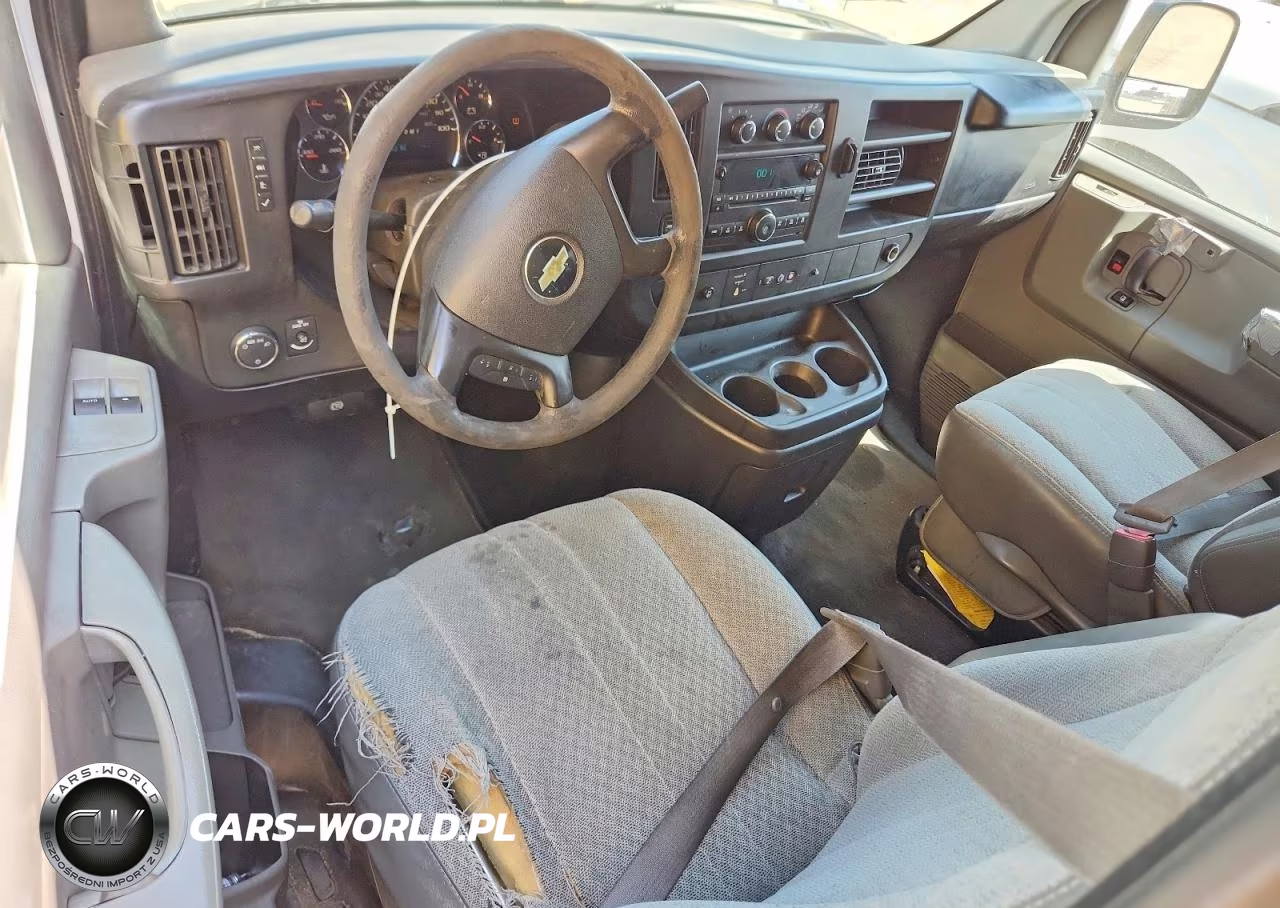 2011 Chevrolet Express G3500 Lt VIN:1GAZG1FG4B1110570 - 8