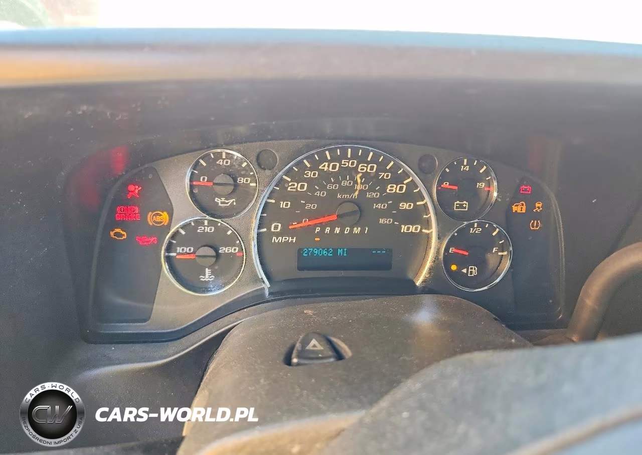 2011 Chevrolet Express G3500 Lt VIN:1GAZG1FG4B1110570 - 9