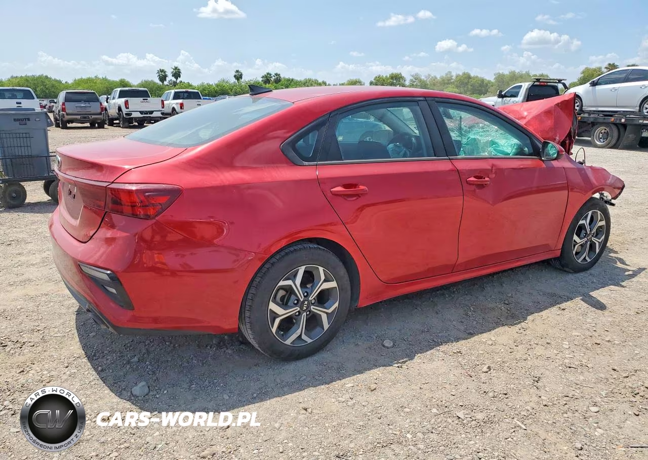 2021 Kia Forte Lxs VIN:3KPF24AD6ME359427 - 3