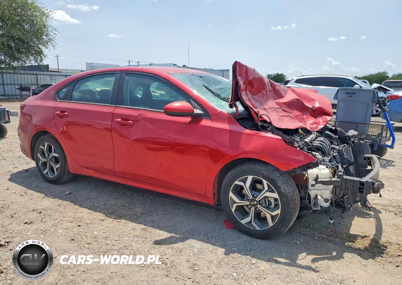 2021 Kia Forte Lxs VIN:3KPF24AD6ME359427 - 4