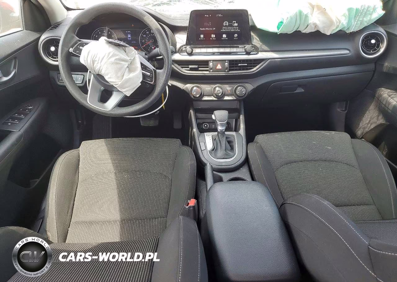 2021 Kia Forte Lxs VIN:3KPF24AD6ME359427 - 8