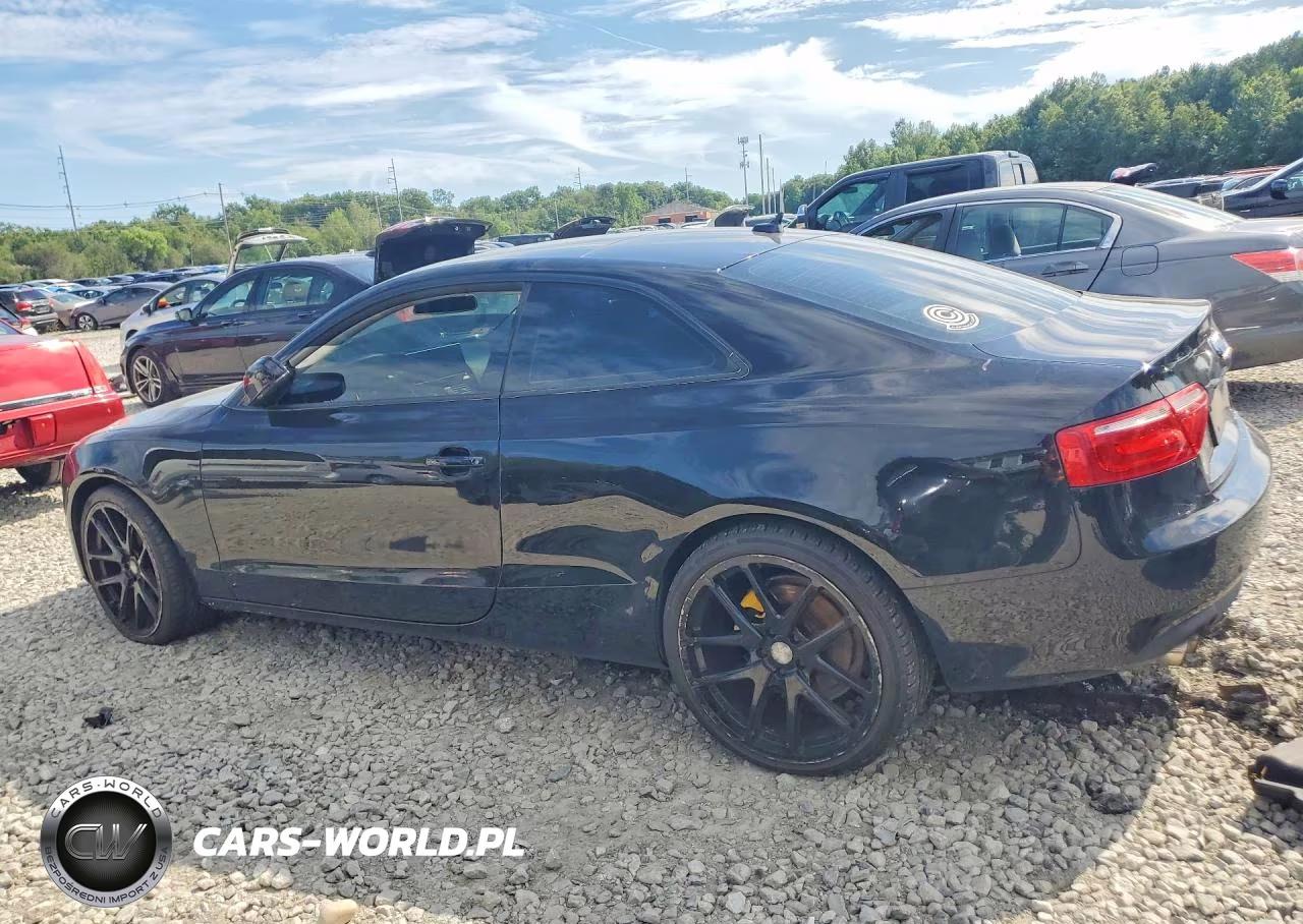 2011 Audi A5 Premium VIN:WAUCFAFR2BA021238 - 2