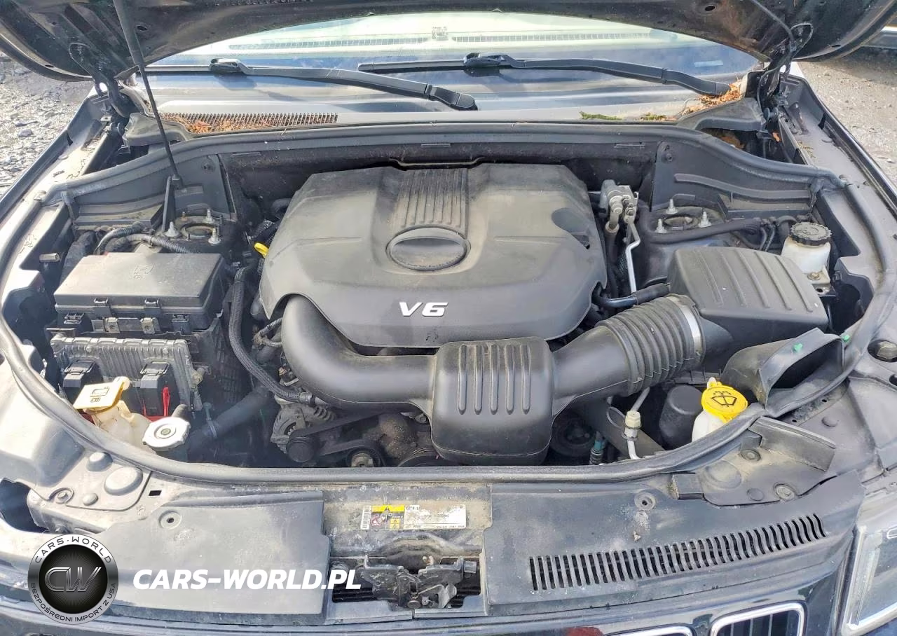 2015 Jeep Grand Cherokee Laredo VIN:1C4RJFAGXFC844587 - 12