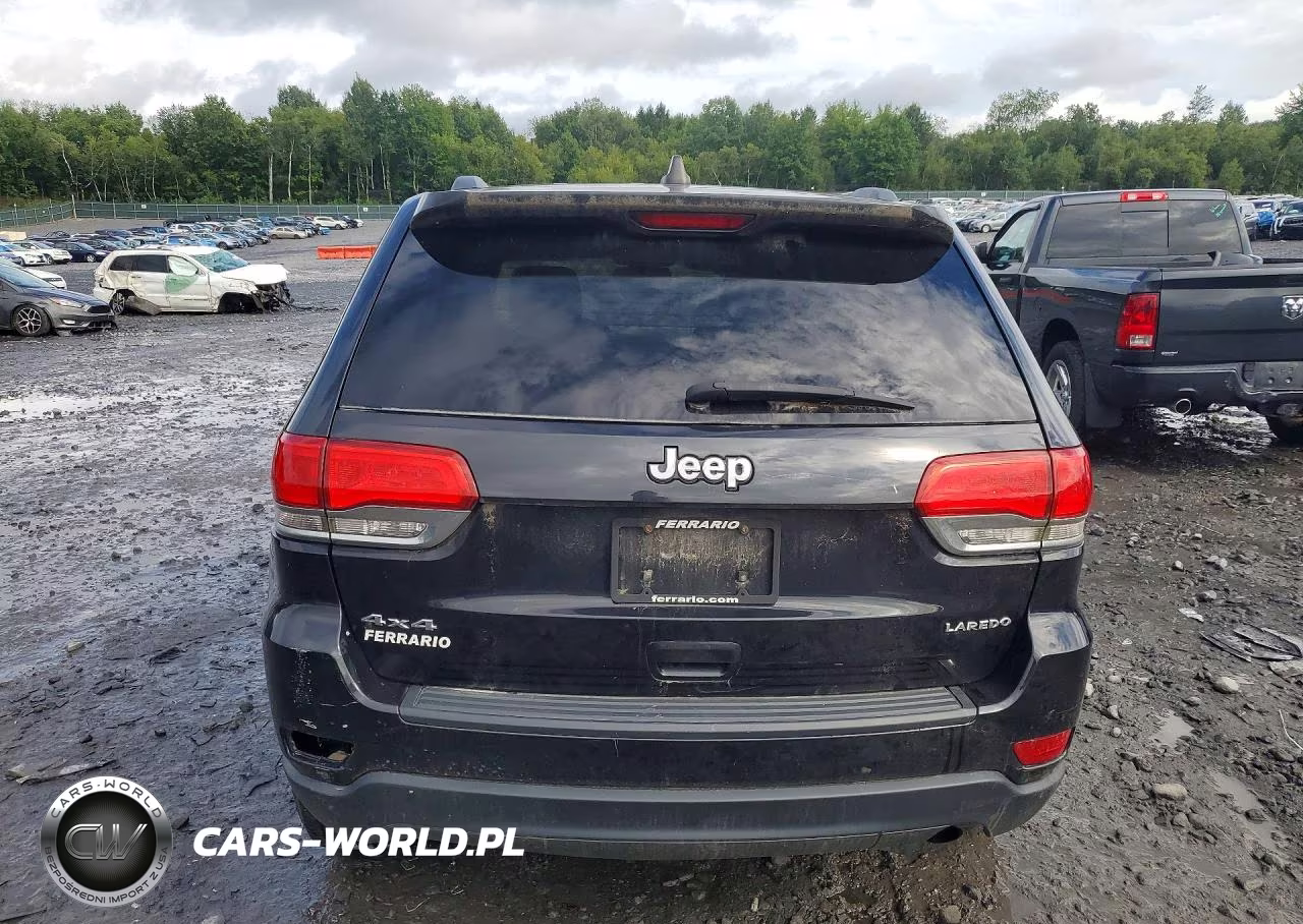 2015 Jeep Grand Cherokee Laredo VIN:1C4RJFAGXFC844587 - 6