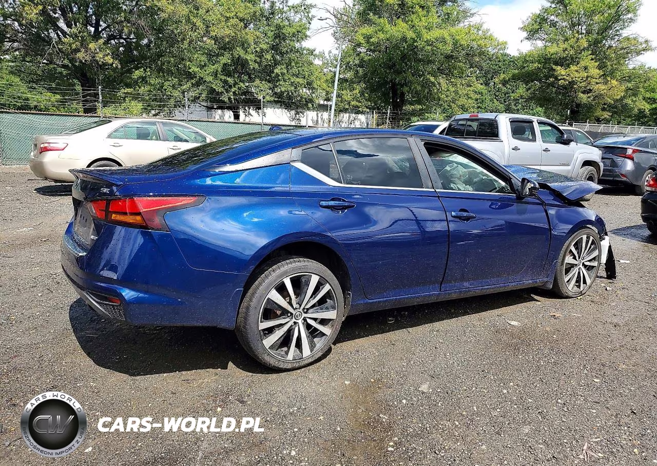 2019 Nissan Altima Sr VIN:1N4BL4CW8KC236975 - 3