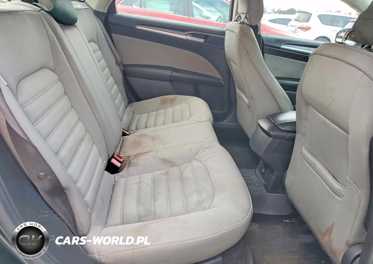 2015 Ford Fusion S VIN:1FA6P0G7XF5103825 - 10