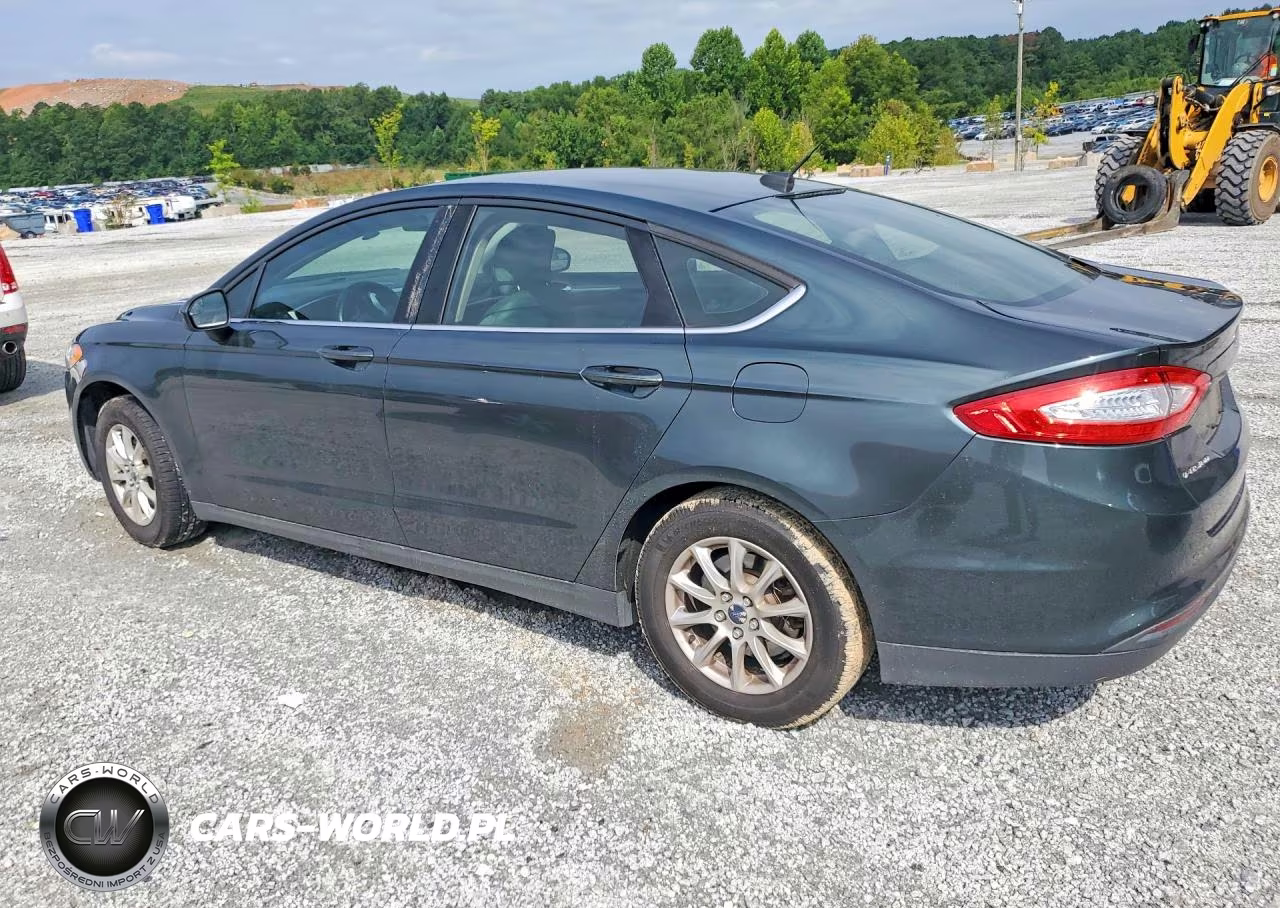 2015 Ford Fusion S VIN:1FA6P0G7XF5103825 - 2