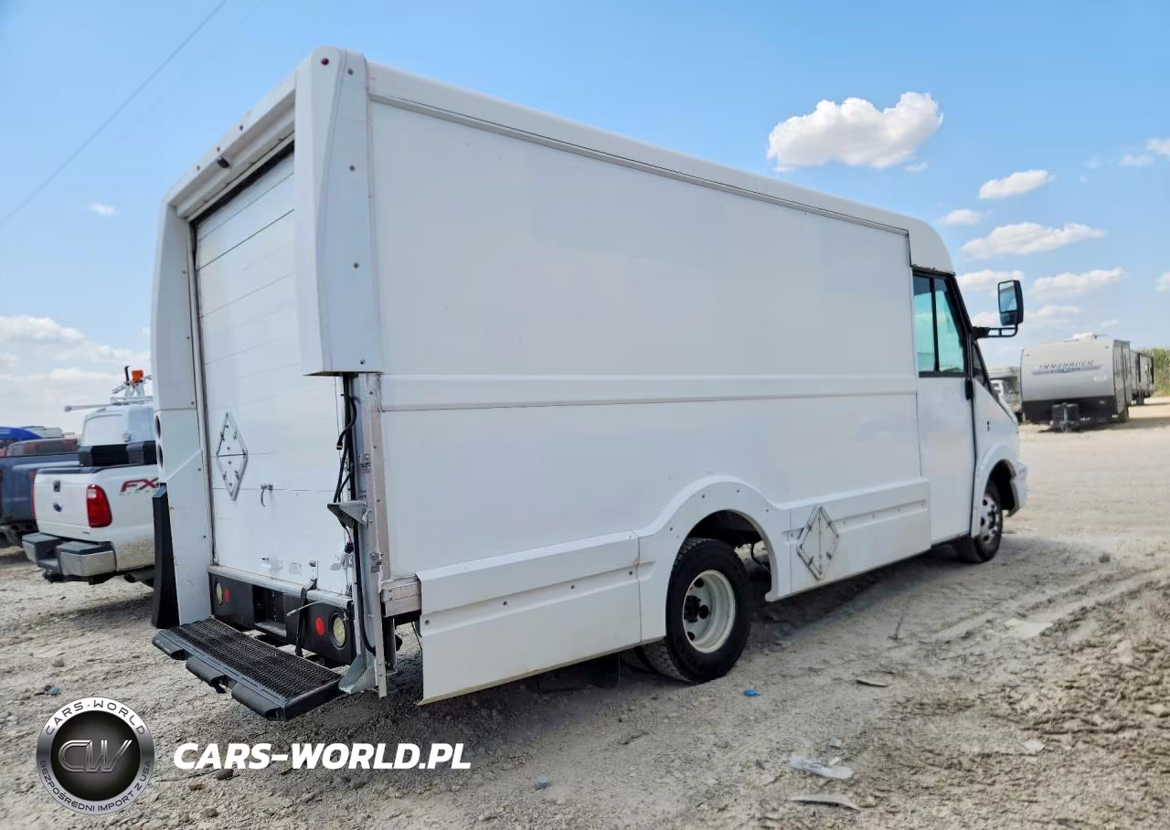 2016 Isuzu Reach Delivery Truck VIN:JALB4T170G7W01323 - 3