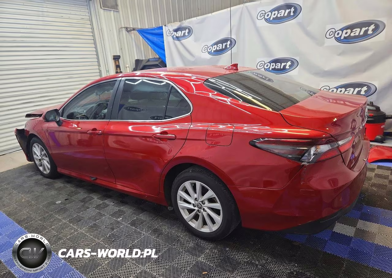 2024 Toyota Camry Le VIN:4T1C11AK8RU211447 - 2