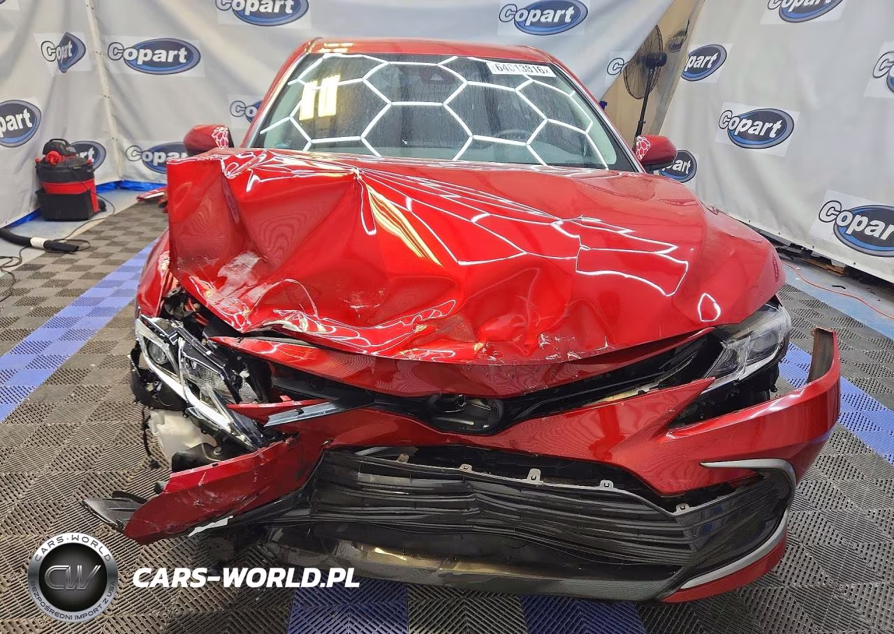 2024 Toyota Camry Le VIN:4T1C11AK8RU211447 - 5