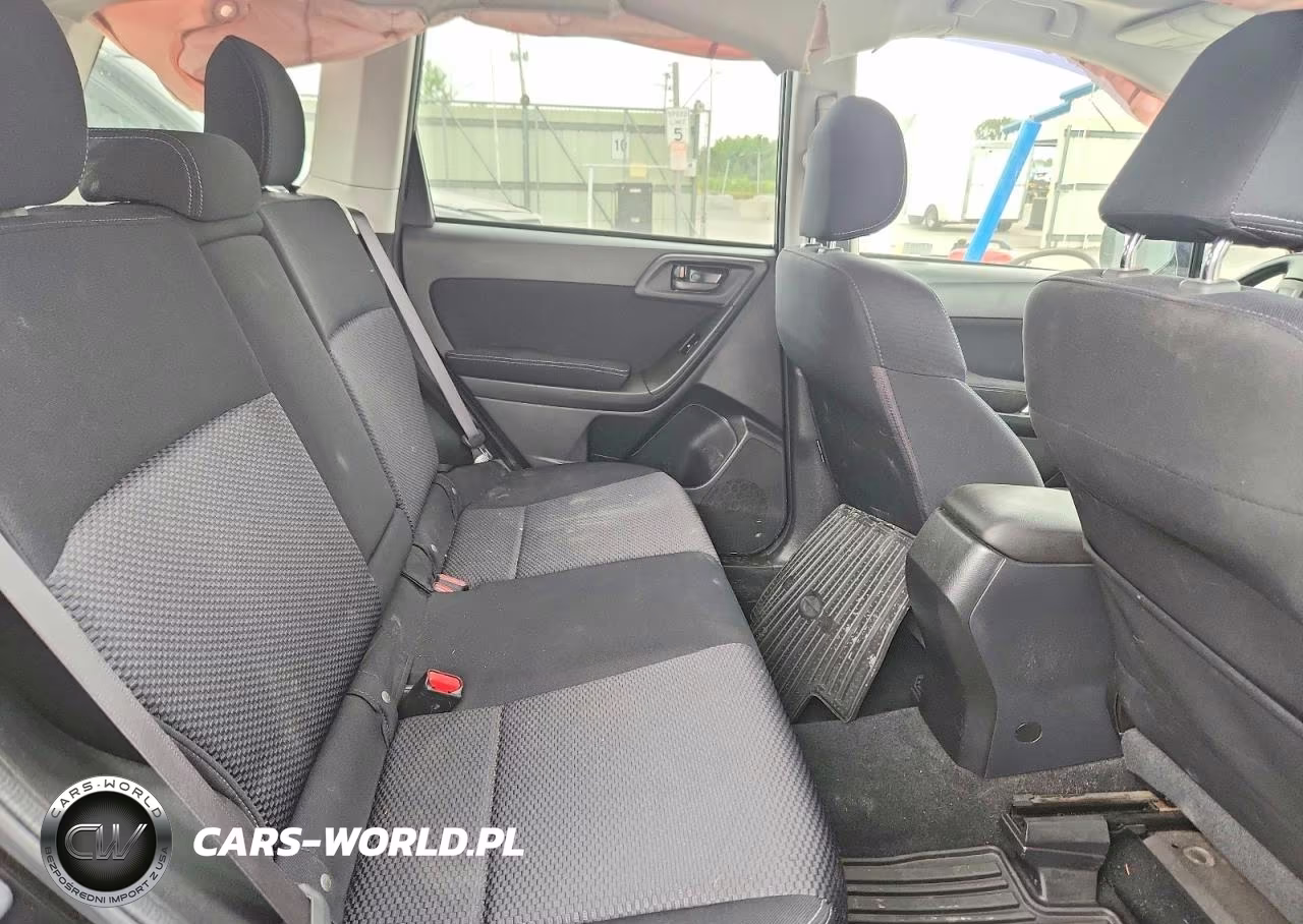 2015 Subaru Forester 2.5I Premium VIN:JF2SJADC8FH550882 - 11