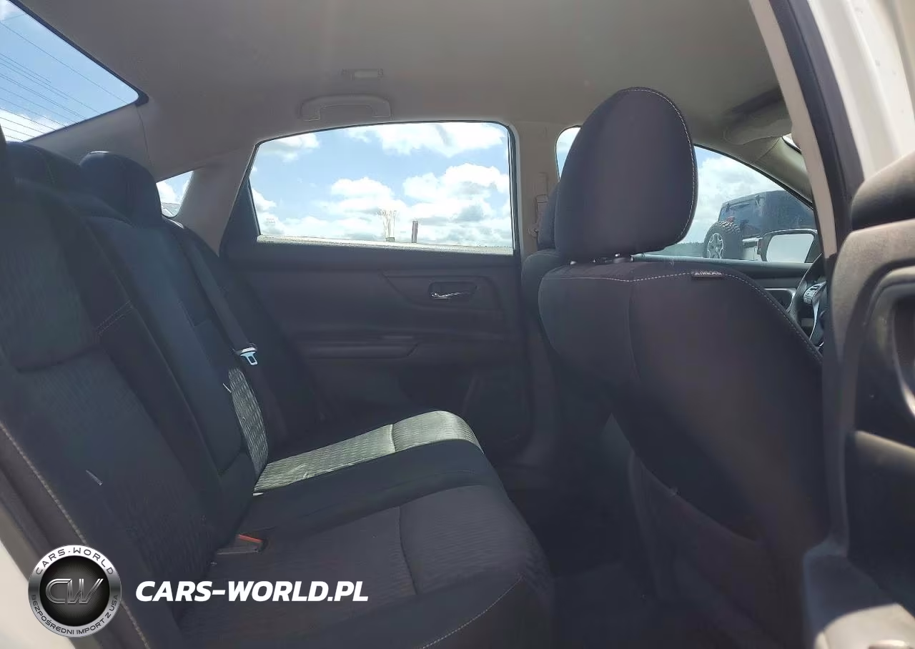 2017 Nissan Altima 2.5 S VIN:1N4AL3AP2HC235153 - 10