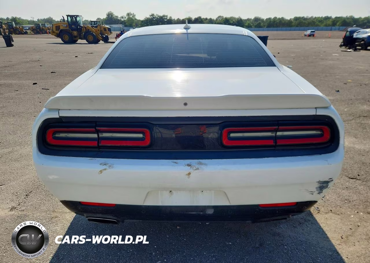 2015 Dodge Challenger Sxt Plus VIN:2C3CDZBG3FH758830 - 6