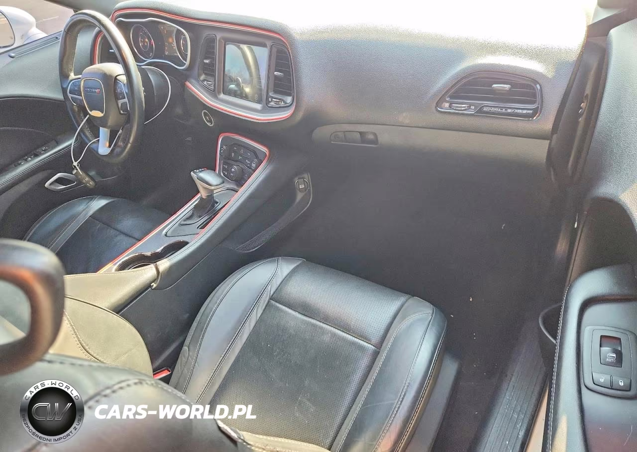 2015 Dodge Challenger Sxt Plus VIN:2C3CDZBG3FH758830 - 8
