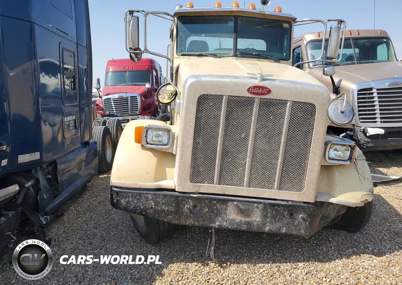 2016 Peterbilt 365 - Semi Truck VIN:1XPSD79X9GD347690 - 5