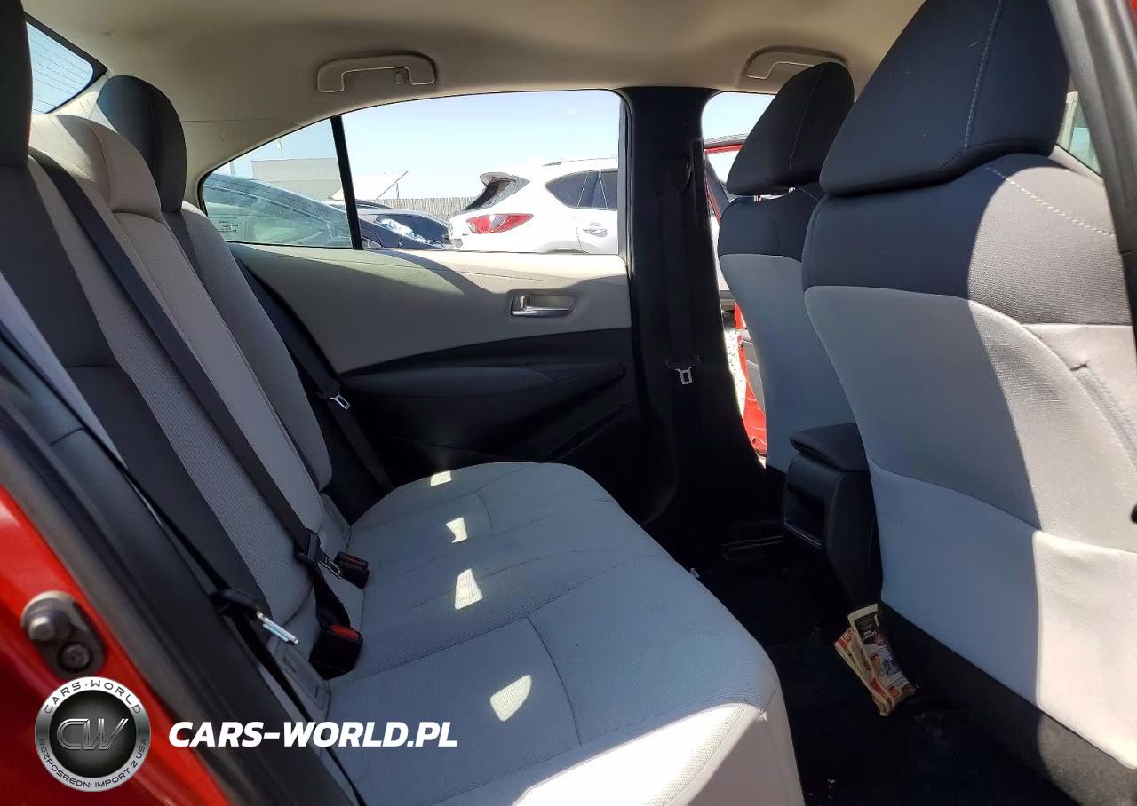 2021 Toyota Corolla Le VIN:5YFEPMAEXMP262039 - 10