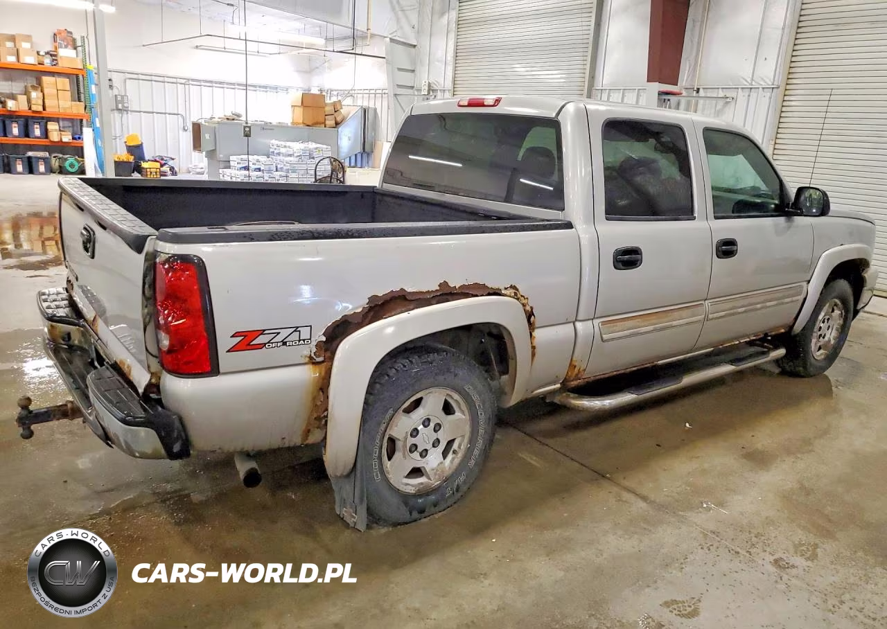 2007 Chevrolet Silverado K1500 Classic Crew Cab VIN:2GCEK13Z271166034 - 3
