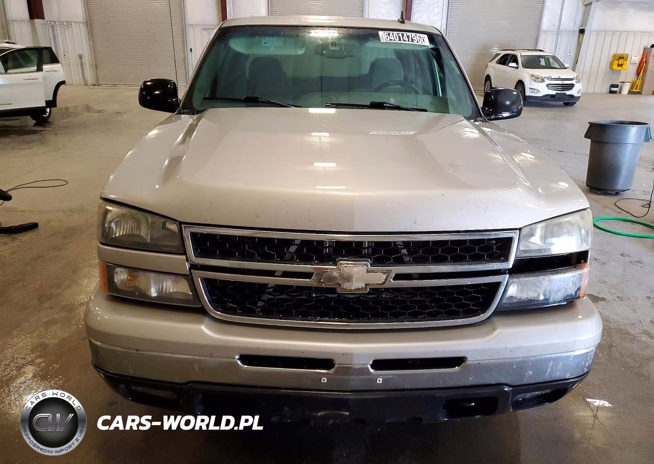 2007 Chevrolet Silverado K1500 Classic Crew Cab VIN:2GCEK13Z271166034 - 5