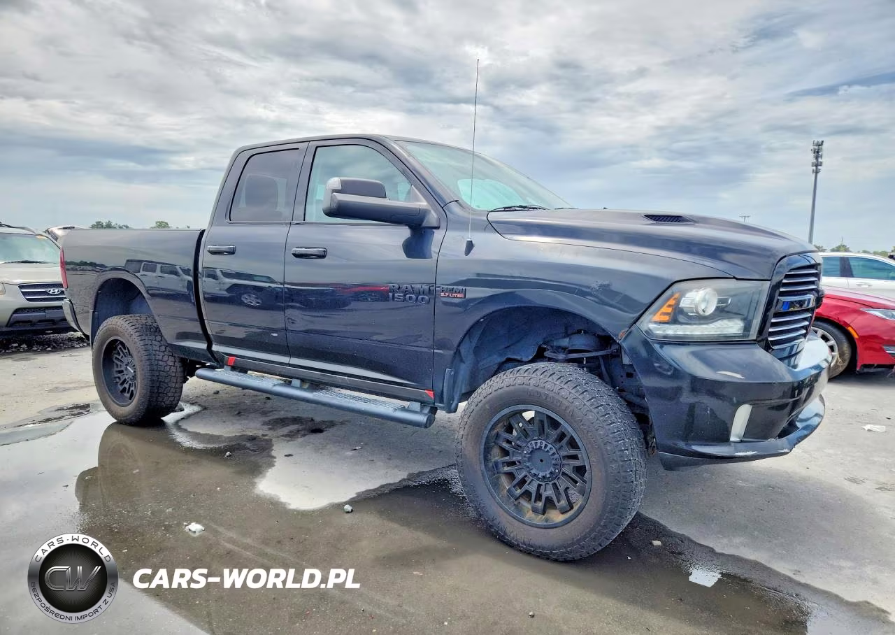 2016 Ram 1500 Sport VIN:1C6RR7HTXGS288376 - 4