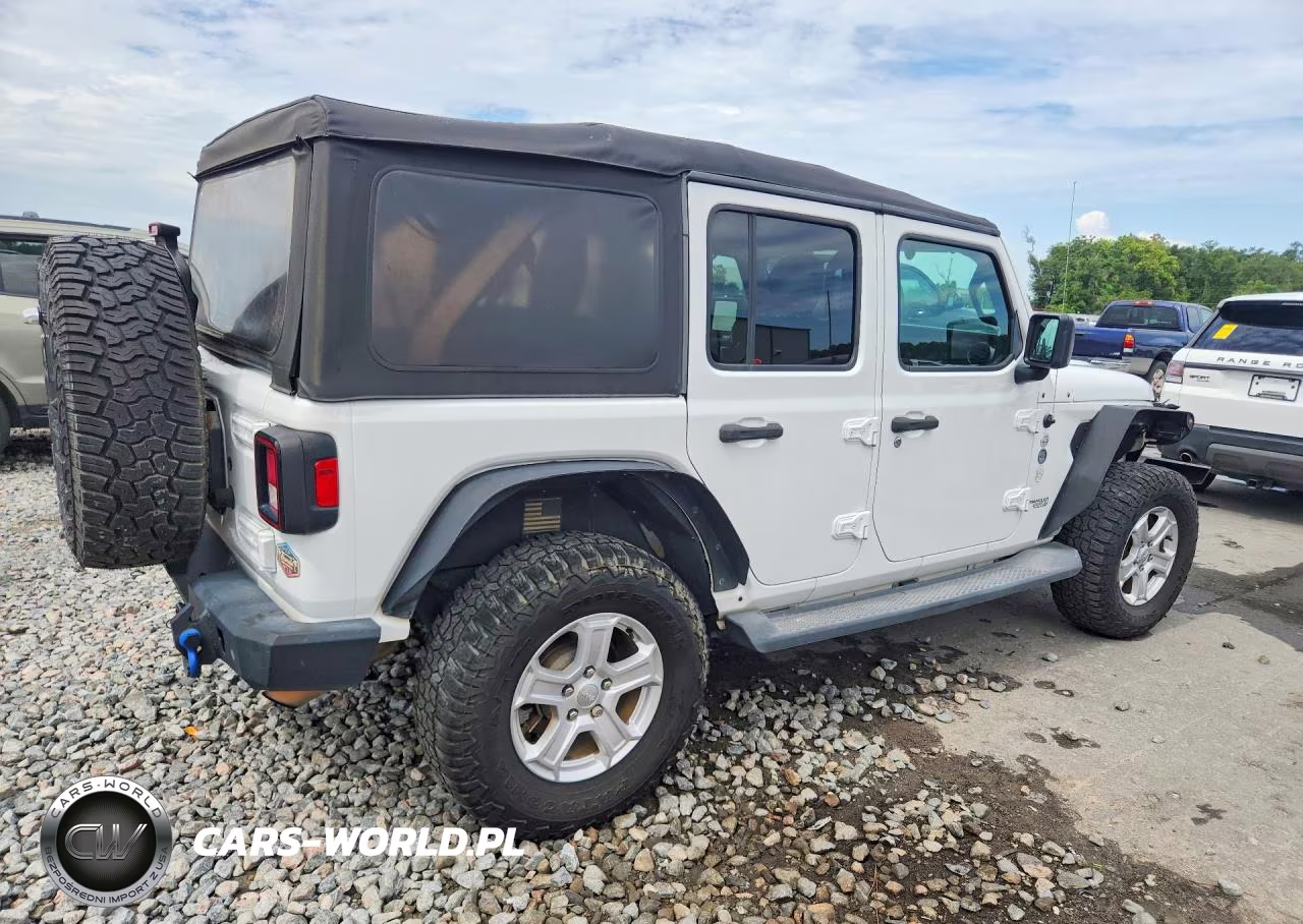 2018 Jeep Wrangler Unlimited Sport VIN:1C4HJXDN0JW327897 - 3