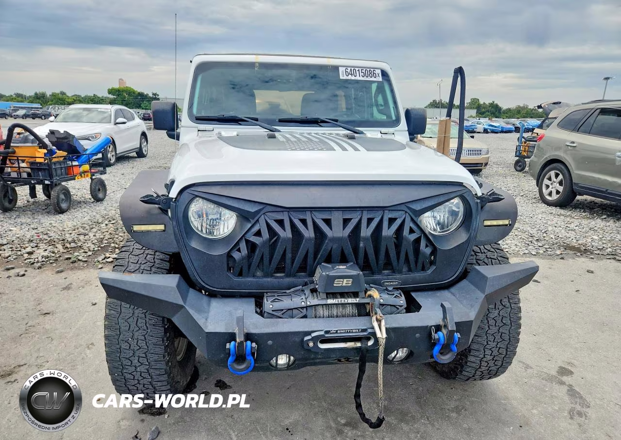 2018 Jeep Wrangler Unlimited Sport VIN:1C4HJXDN0JW327897 - 5