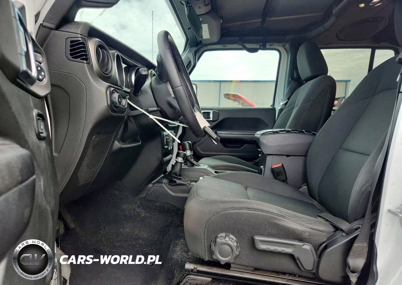2018 Jeep Wrangler Unlimited Sport VIN:1C4HJXDN0JW327897 - 7