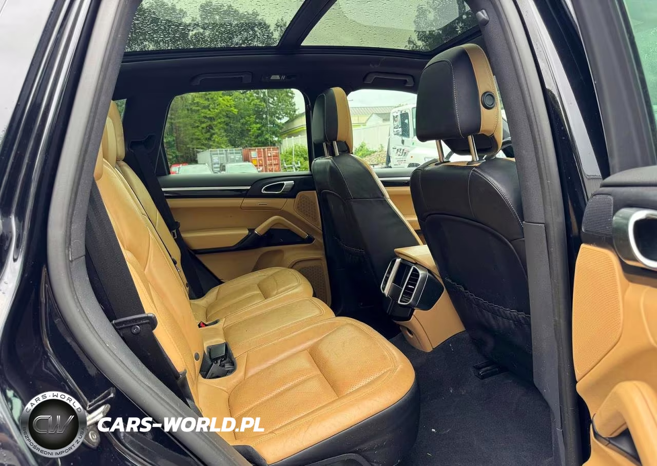 2017 Porsche Cayenne Se Hybrid Platinum VIN:WP1AE2A24HLA72698 - 8