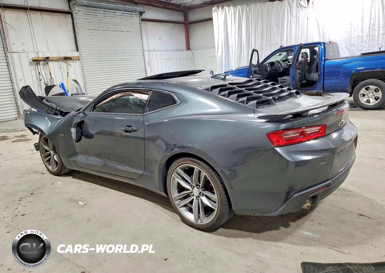 2018 Chevrolet Camaro Lt VIN:1G1FB1RS8J0131704 - 2