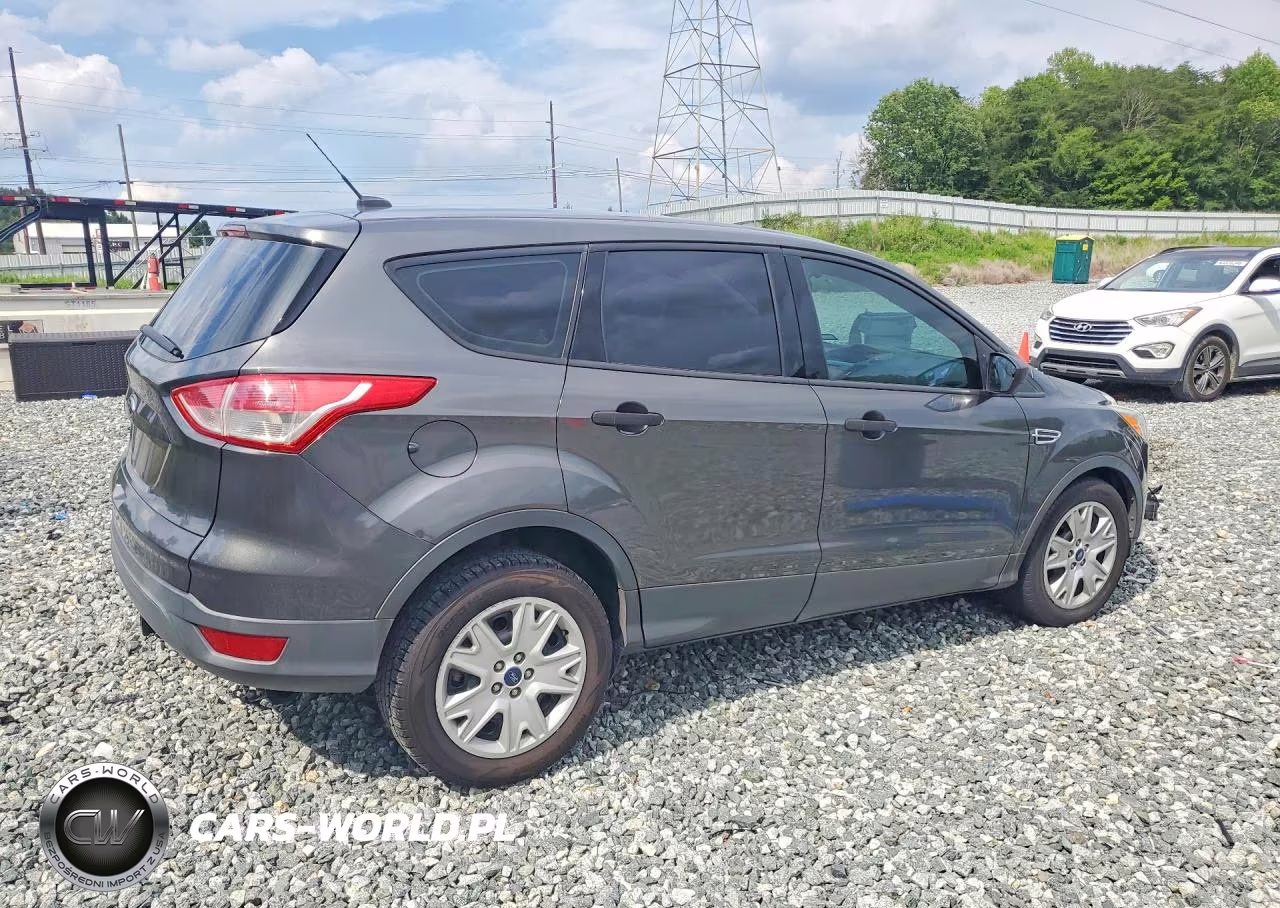 2015 Ford Escape S VIN:1FMCU0F73FUA42150 - 3
