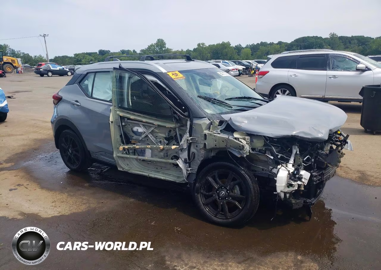 2023 Nissan Kicks Sv VIN:3N1CP5CV4PL522952 - 4