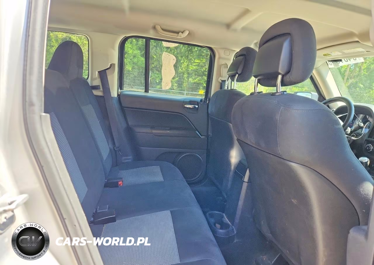 2011 Jeep Patriot Sport VIN:1J4NF1GB6BD275881 - 11