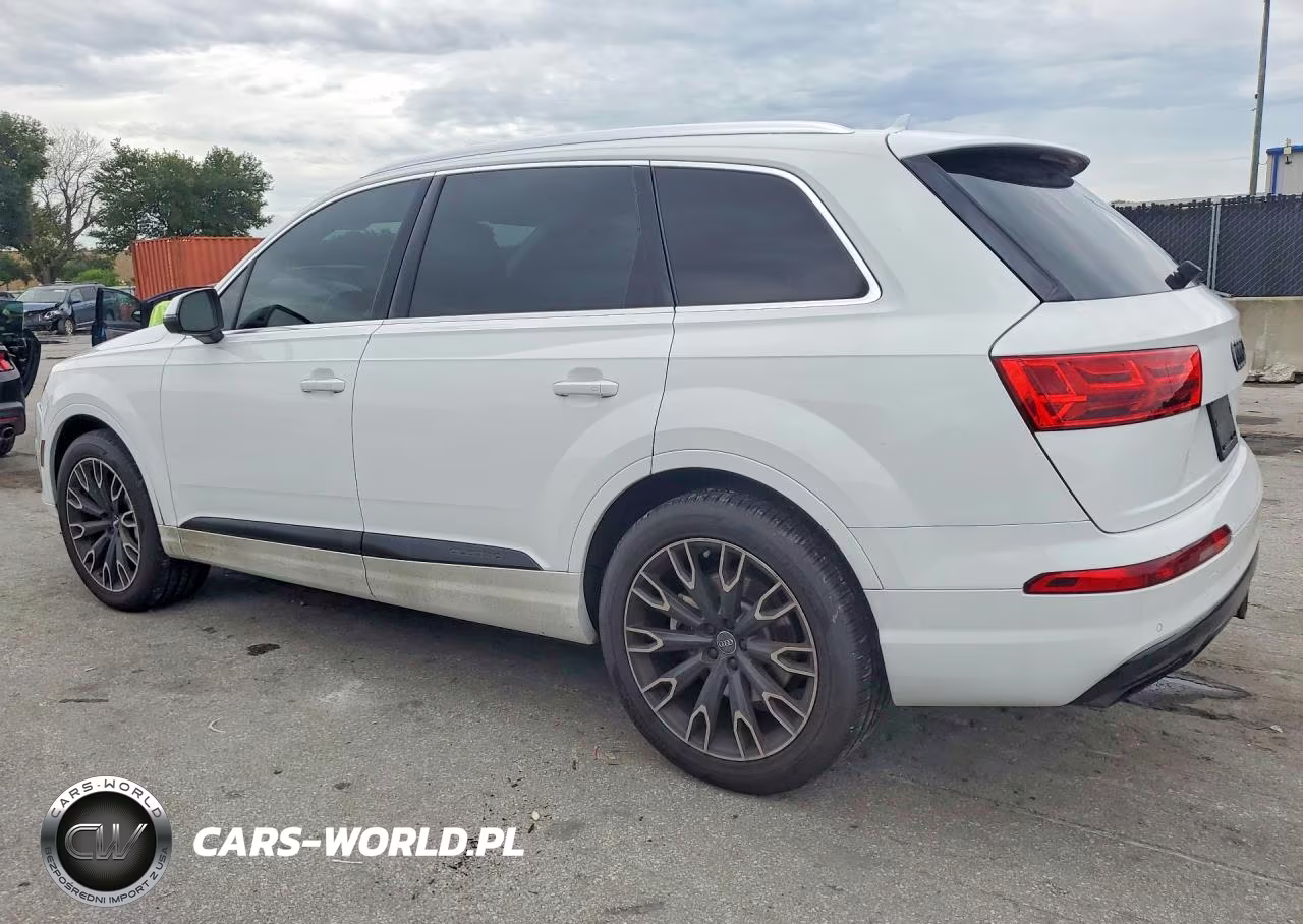 2017 Audi Q7 Premium Plus VIN:WA1LAAF70HD003497 - 2