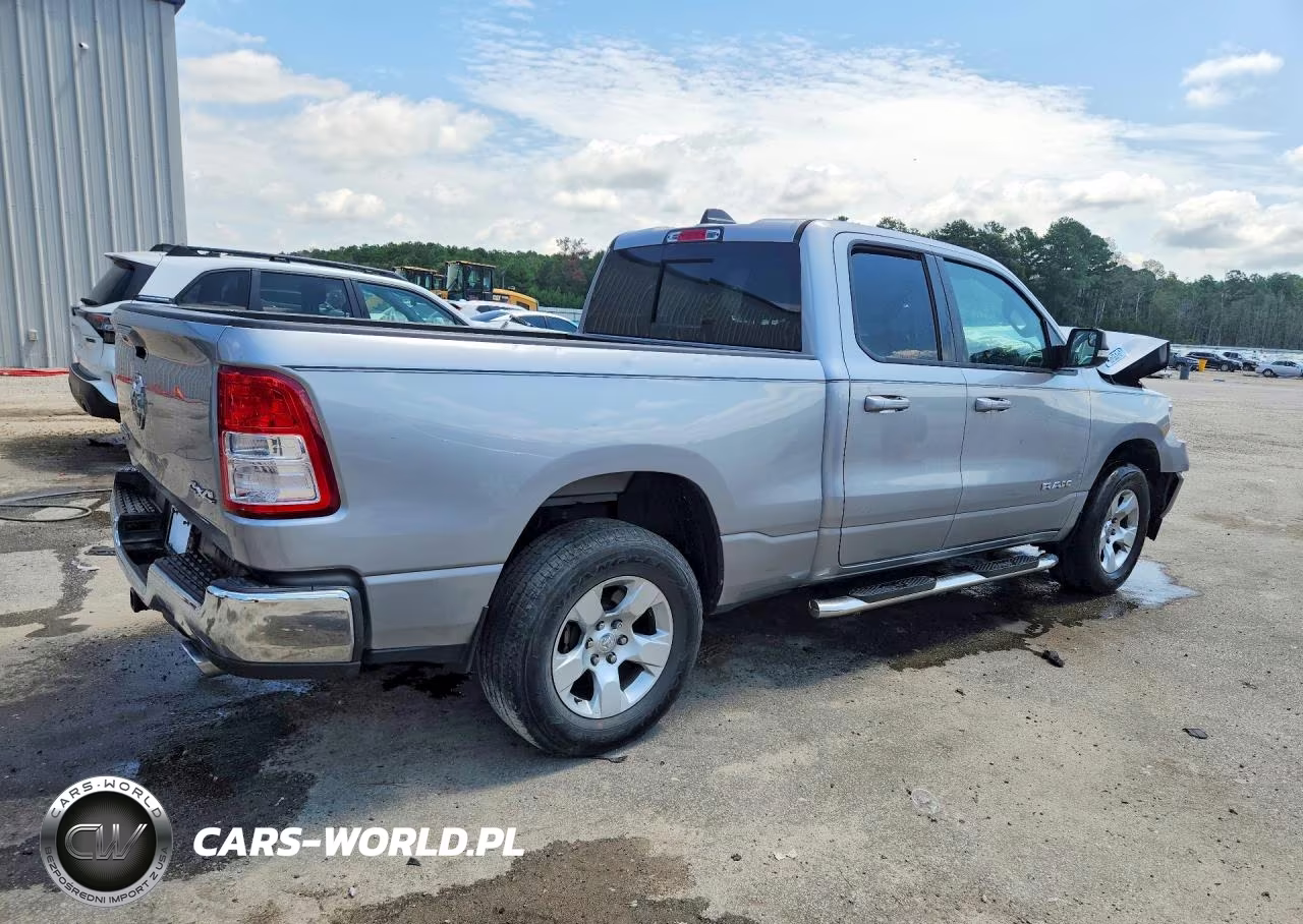 2021 Ram 1500 Big Horn-Lone Star VIN:1C6SRFBT5MN760546 - 3