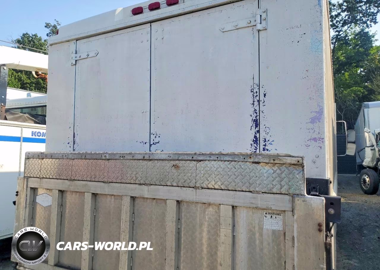 2001 Workhorse P42 Delivery Truck VIN:5B4KP42Y613328205 - 10