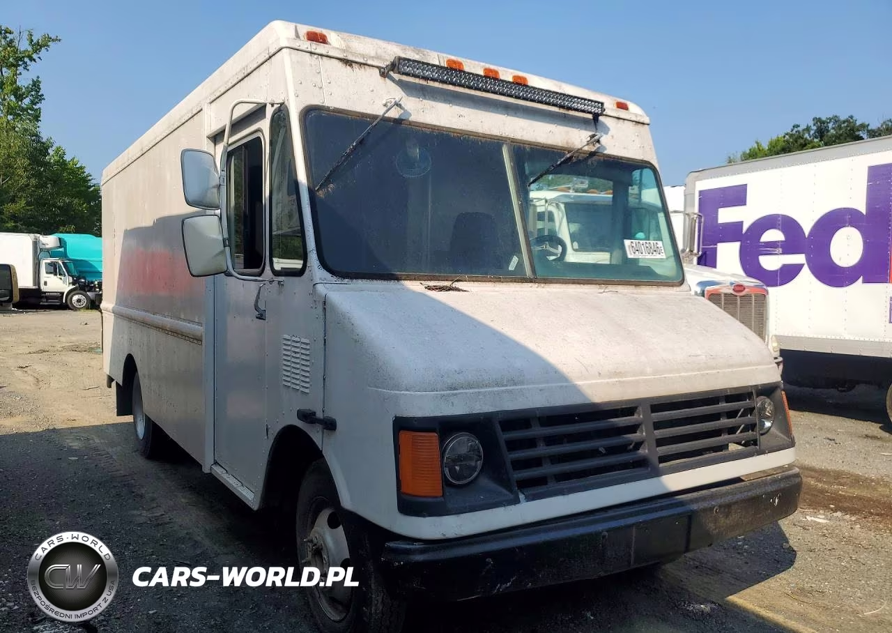 2001 Workhorse P42 Delivery Truck VIN:5B4KP42Y613328205 - 4