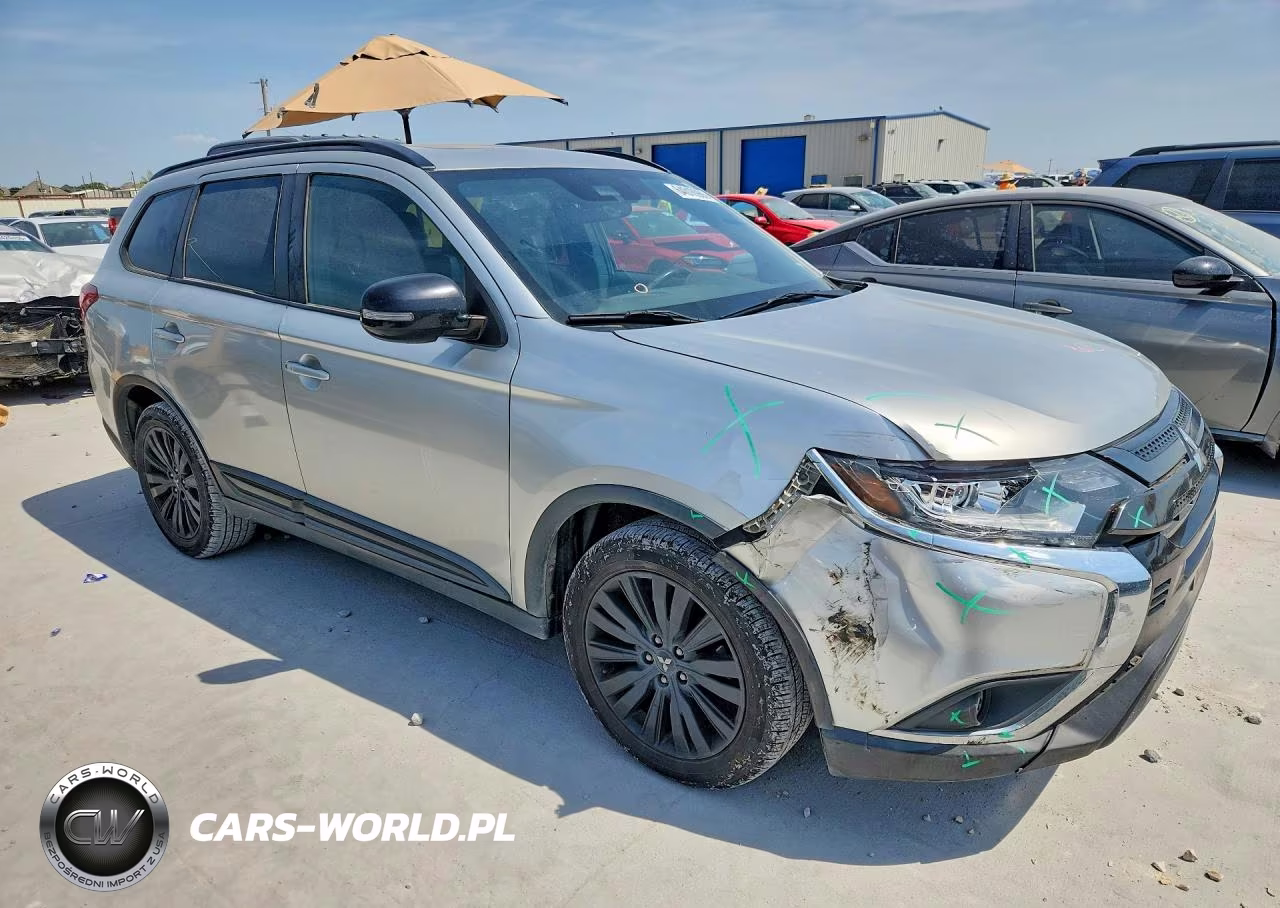 2020 Mitsubishi Outlander Se VIN:JA4AD3A34LZ030342 - 4