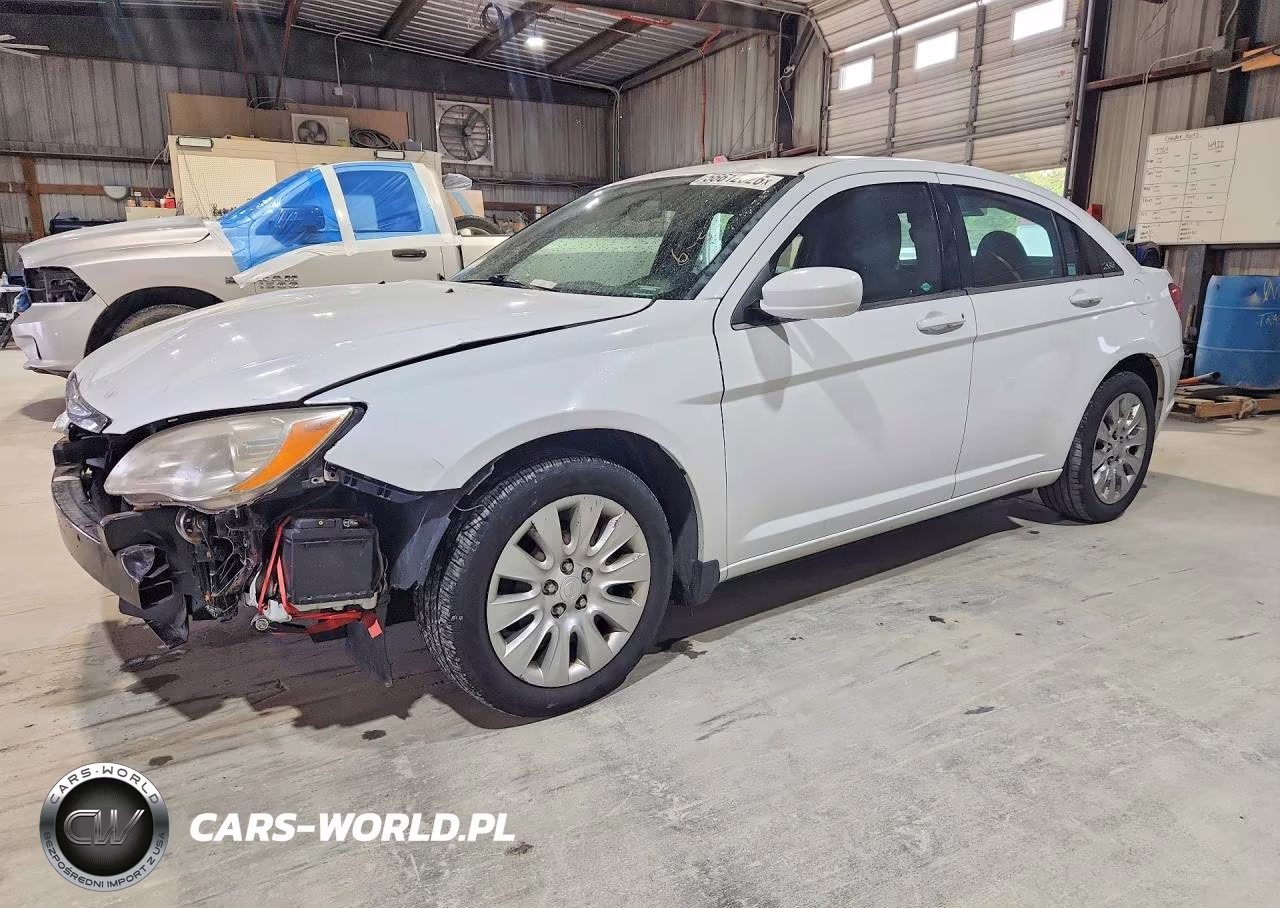 2014 Chrysler 200 Lx VIN:1C3CCBABXEN143181 - 1