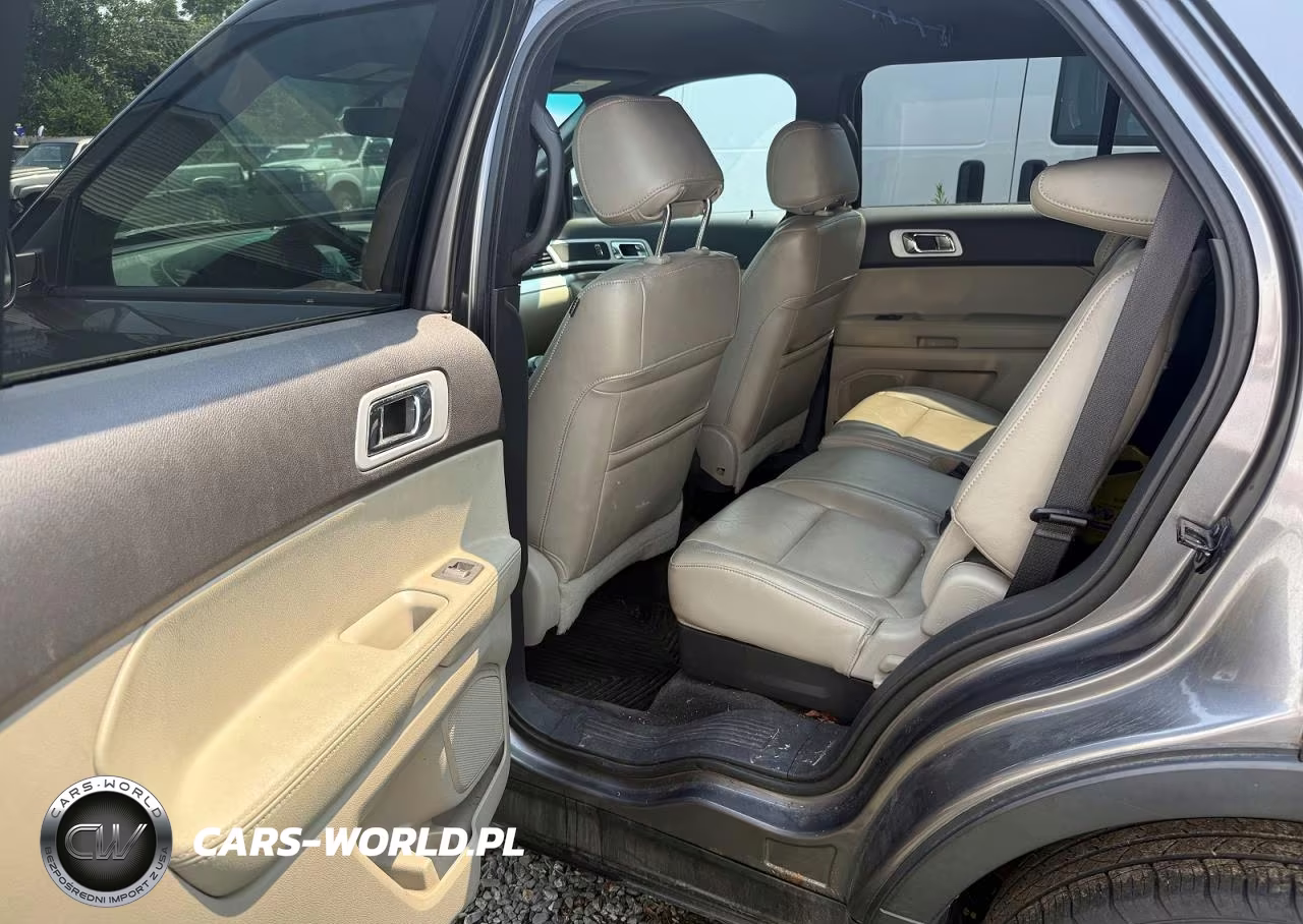 2011 Ford Explorer Xlt VIN:1FMHK8D82BGA24057 - 6