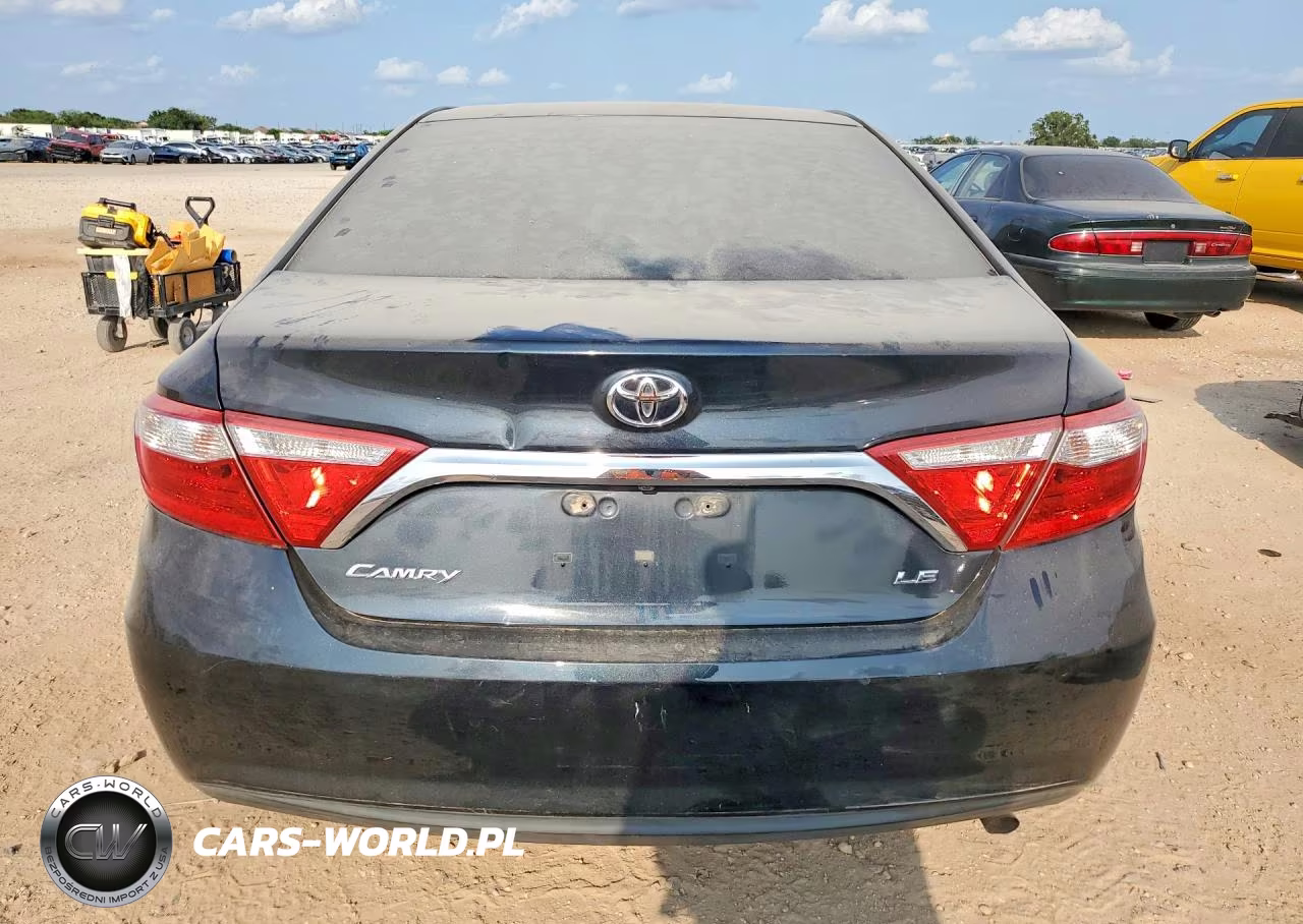2017 Toyota Camry Le VIN:4T1BF1FK8HU450503 - 6