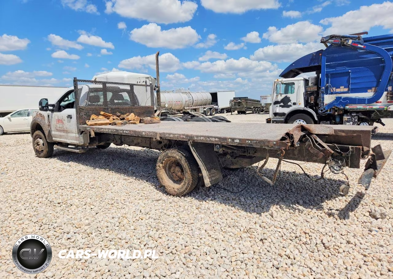 2017 Ford F550 Super Duty VIN:1FDUF5GY2HEB24886 - 2
