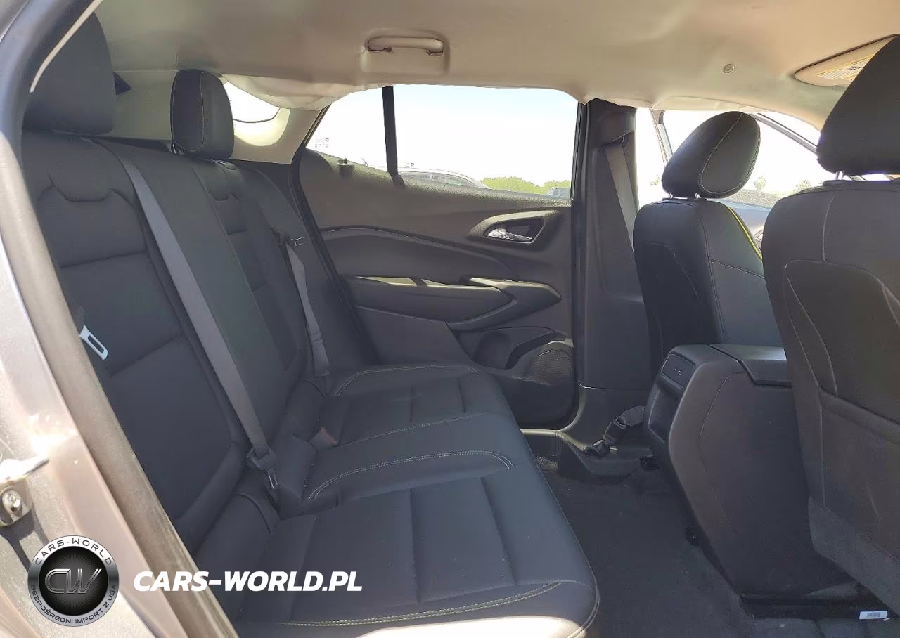 2025 Chevrolet Trax Activ VIN:KL77LKEP8SC187932 - 10