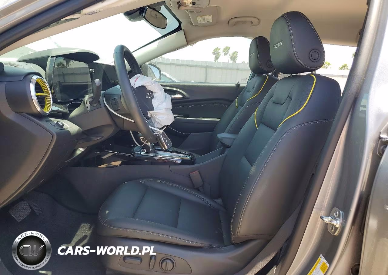 2025 Chevrolet Trax Activ VIN:KL77LKEP8SC187932 - 7