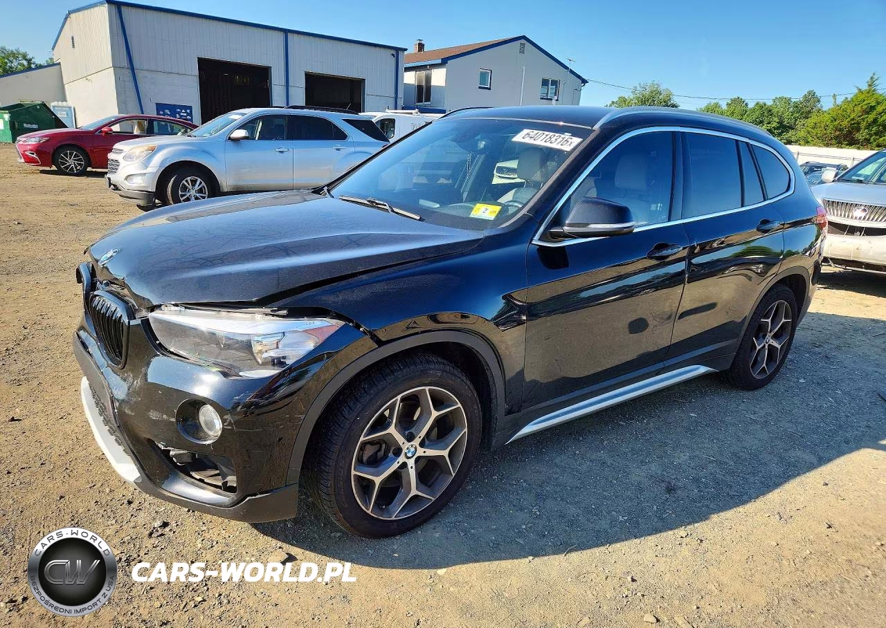 2018 BMW X1 xDrive28I VIN:WBXHT3C3XJ5L31452 - 1