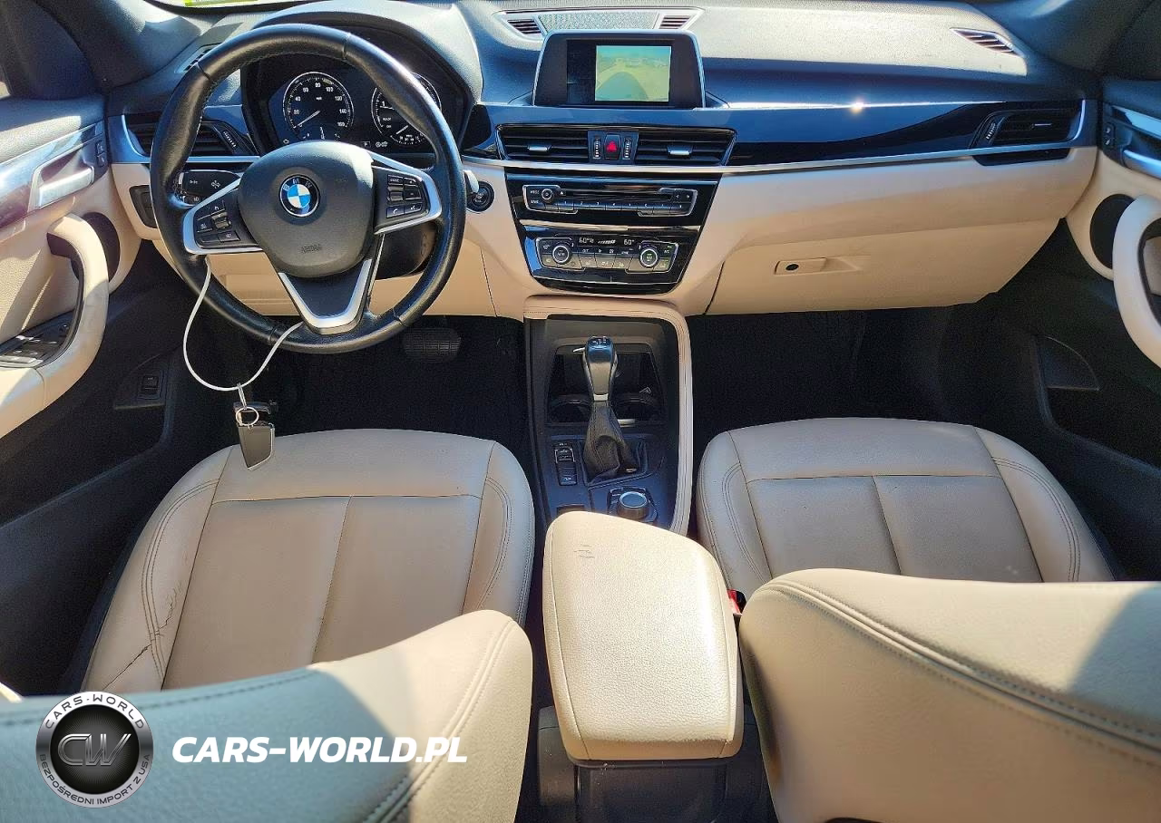 2018 BMW X1 xDrive28I VIN:WBXHT3C3XJ5L31452 - 8