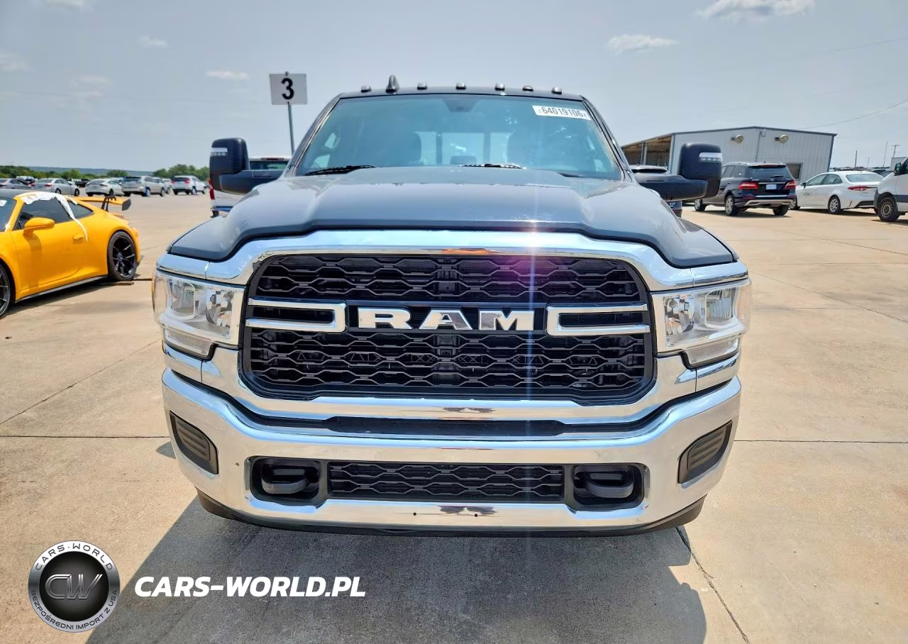 2023 Ram 3500 Tradesman VIN:3C63RRGL1PG625088 - 5