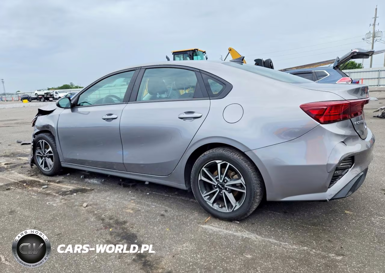 2023 Kia Forte Lxs VIN:3KPF24AD7PE663970 - 2