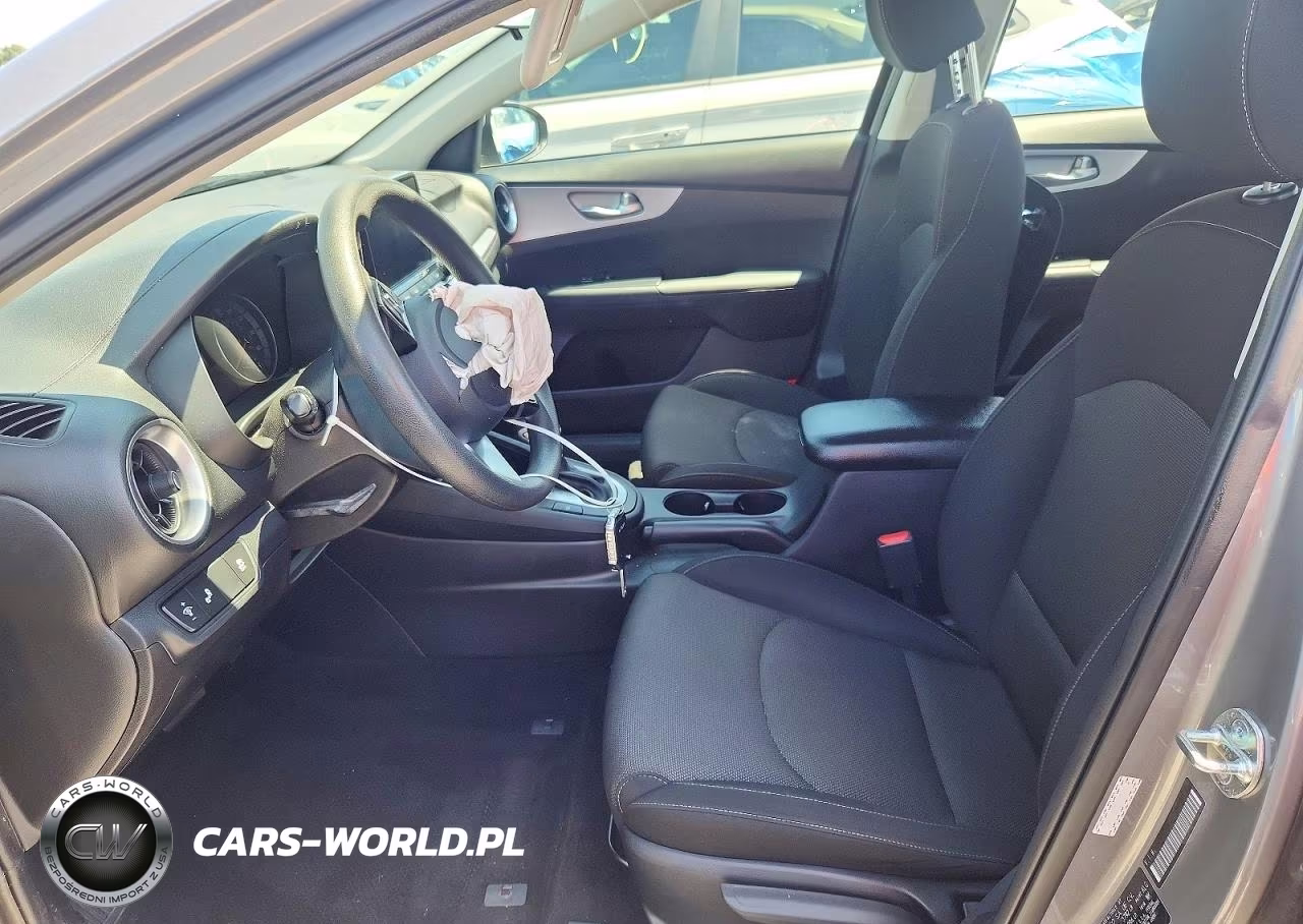 2023 Kia Forte Lxs VIN:3KPF24AD7PE663970 - 7